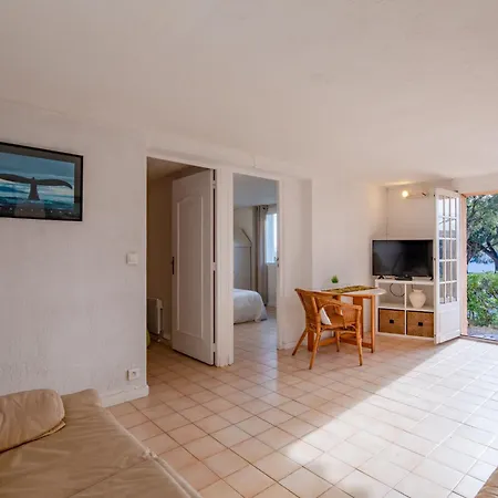 بيت للعطل Les Grillons By Interhome *