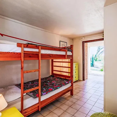 Les Grillons By Interhome * Les Issambres