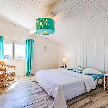 Les Grillons By Interhome Tatil Evi *